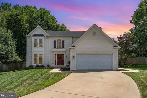 4 Teri Lyn Ct, Fredericksburg, VA 22406