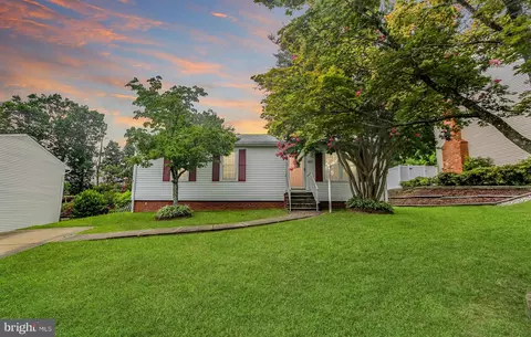 123 Candlestick Dr, Stafford, VA 22554