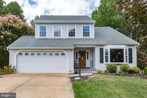 8 Johnson Ct, Stafford, VA 22556