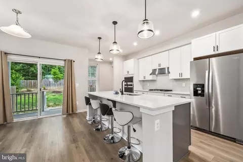 114 Lentz Ln, Stafford, VA 22554