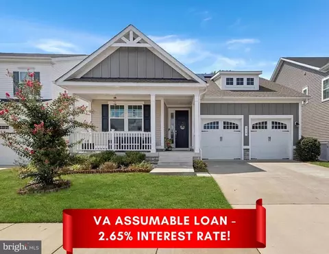 916 Crab Apple Dr, Stafford, VA 22554