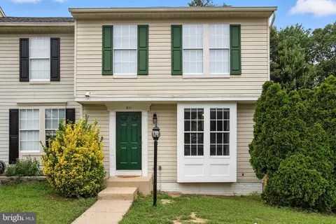 511 Sedgwick Ct, Stafford, VA 22554