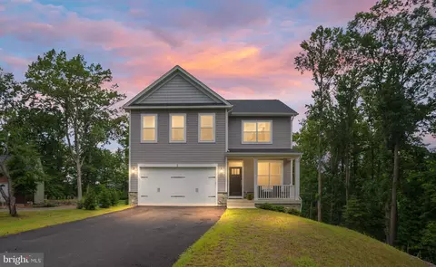3 Bowling Ct, Stafford, VA 22554