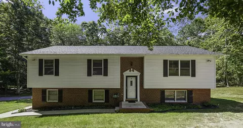411 Spotted Tavern Rd, Fredericksburg, VA 22406