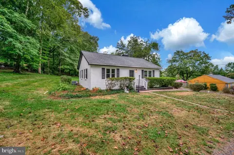 6 Mavel Pl, Stafford, VA 22554
