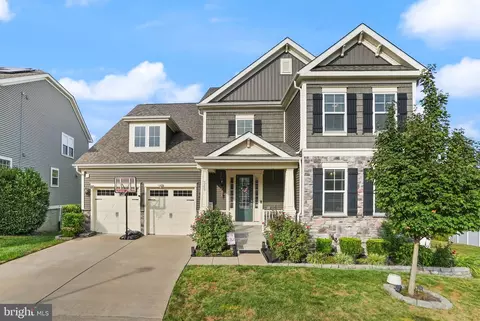549 Gladiola Way, Stafford, VA 22554