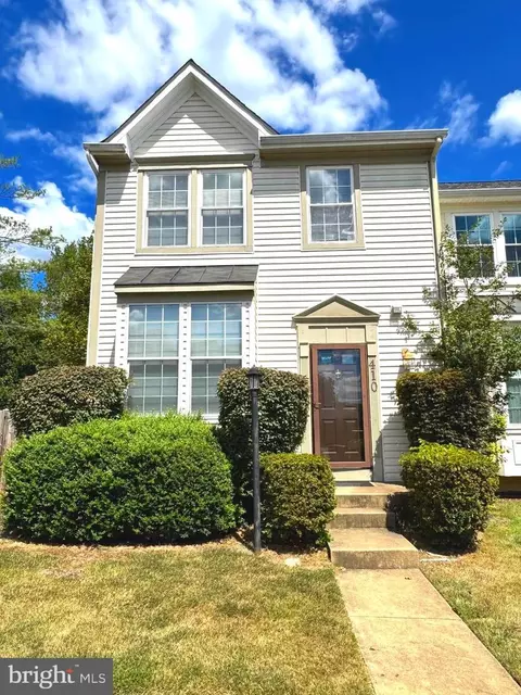 410 Pinnacle Dr, Stafford, VA 22554