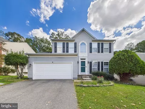 16 Lapis Dr, Fredericksburg, VA 22406