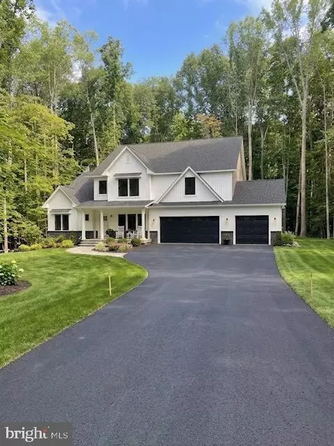 1036 Watchman Ct, Stafford, VA 22556