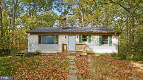 239 Sandy Ridge Rd, Fredericksburg, VA 22405
