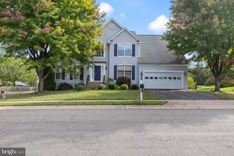 36 Morningmist Dr, Fredericksburg, VA 22406