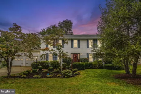 2022 Buoy Dr, Stafford, VA 22554