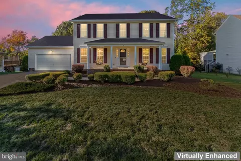 5 Crystal Ct, Fredericksburg, VA 22405