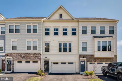 165 Whitson Woods Pl, Stafford, VA 22554