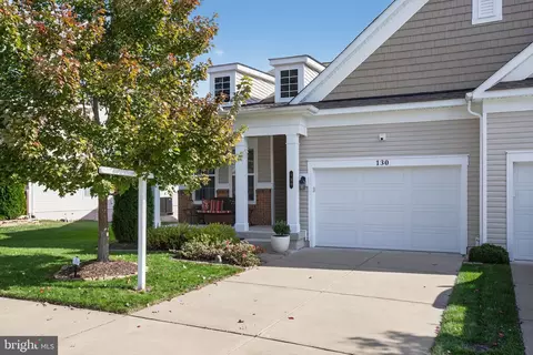 130 Long Point Dr, Fredericksburg, VA 22406