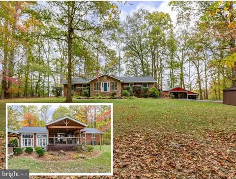 59 Creek Ln, Fredericksburg, VA 22406