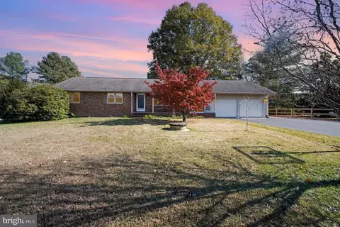 67 Mccarty Rd, Fredericksburg, VA 22405