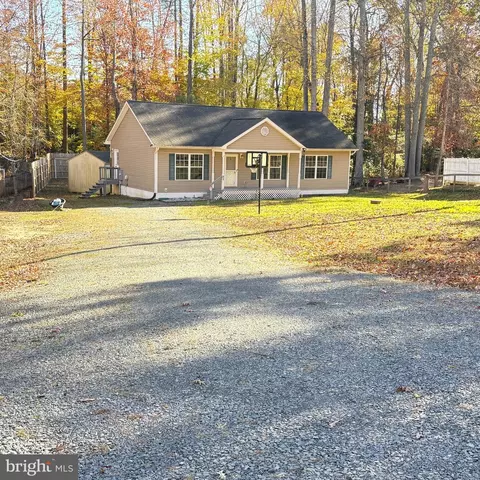 88 Boundary Dr, Stafford, VA 22556