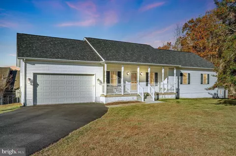 773 Truslow Rd, Fredericksburg, VA 22406
