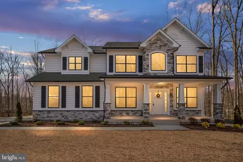 569 Tacketts Mill Rd, Stafford, VA 22556