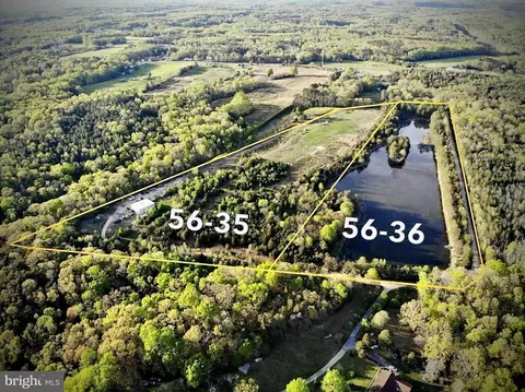 125 Perry Winkle Ln, Fredericksburg, VA 22405