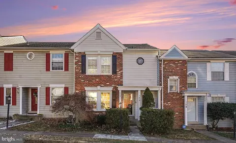 106 Kings Crest Dr, Stafford, VA 22554