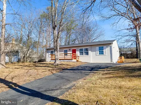 10 Rosewood St, Fredericksburg, VA 22405