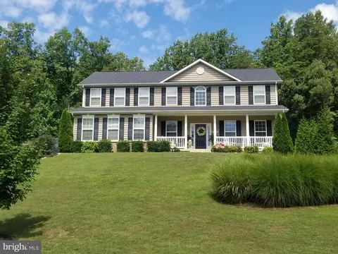 40 Evanston Ct, Stafford, VA 22556