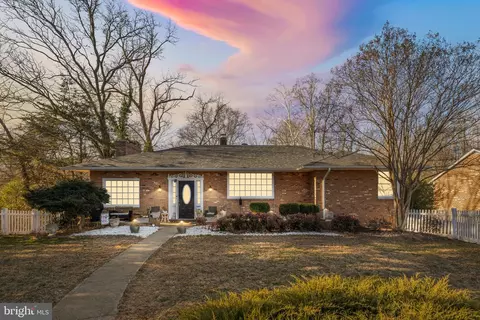 610 Kings Hwy, Fredericksburg, VA 22405