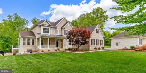 85 Cranston Ln, Stafford, VA 22556