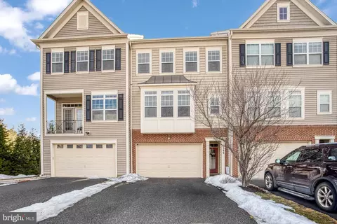 346 Woodstream Blvd, Stafford, VA 22556