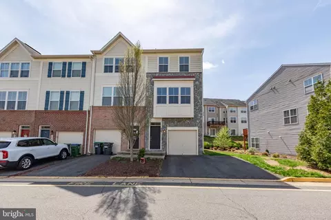 400 Woodstream Cir #32140, Stafford, VA 22556