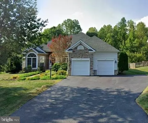 8 Brannigan Dr, Stafford, VA 22554