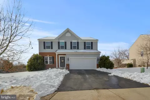 20 Manorwood Dr, Fredericksburg, VA 22406