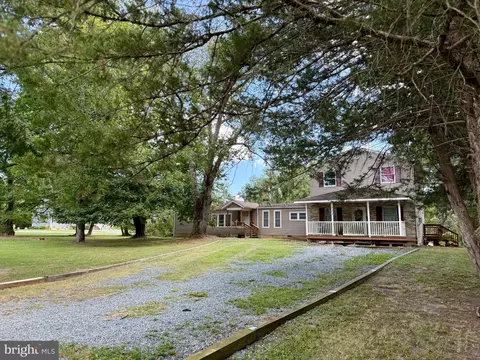 1 Carroll Dr, Stafford, VA 22554
