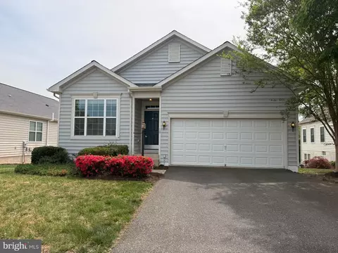 16 Dabney Ct, Fredericksburg, VA 22405