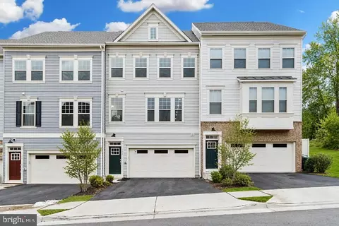 152 Shaded Valley Ct, Stafford, VA 22554