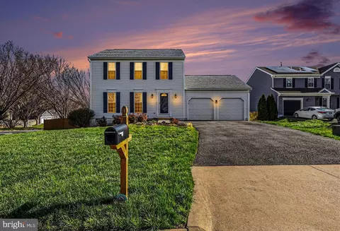 1 Crosswood Pl, Stafford, VA 22554
