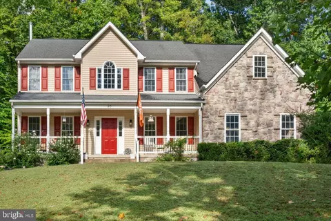 40 Stacy Ln, Fredericksburg, VA 22406