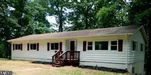 100 Macgregor Ridge Rd, Stafford, VA 22554