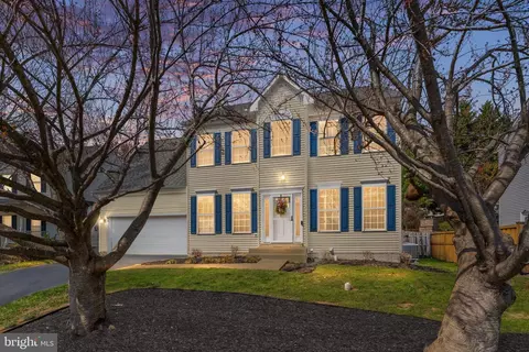8 River Oak Dr, Stafford, VA 22554