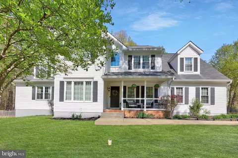 1 Bedford Ct, Fredericksburg, VA 22406