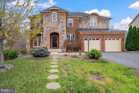 88 Coachman Cir, Stafford, VA 22554