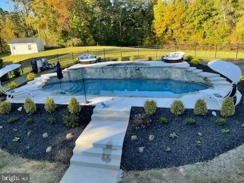117 Seth Dr, Fredericksburg, VA 22406