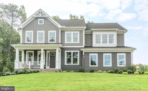 995 Ainsley Ln, Stafford, VA 22554