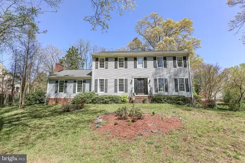 410 Collingwood Dr, Fredericksburg, VA 22405