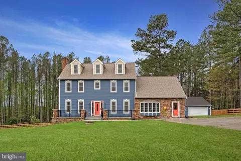 119 Marchant Dr, Fredericksburg, VA 22406