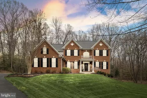 42 Meadowbrook Ln, Stafford, VA 22554