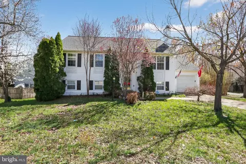 73 Saint Roberts Dr, Stafford, VA 22556
