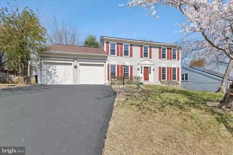 8 Lawhorn Rd, Stafford, VA 22554